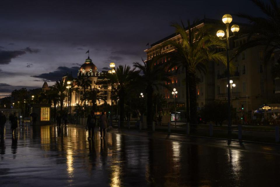 Nizza im Regen